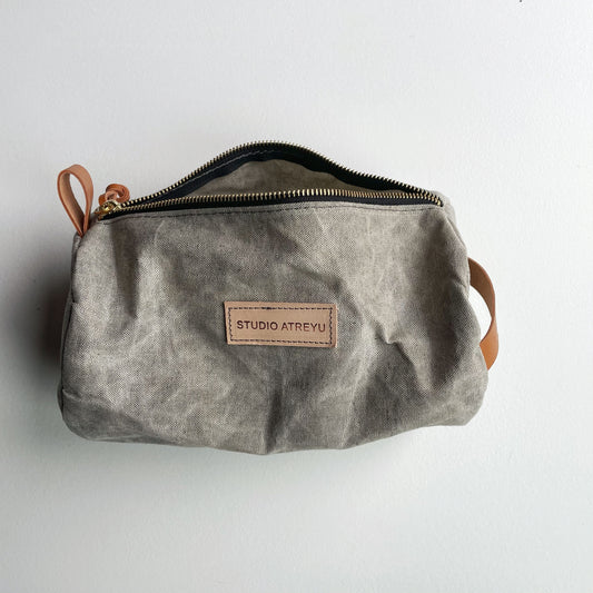 Travel Companion Dopp Bag